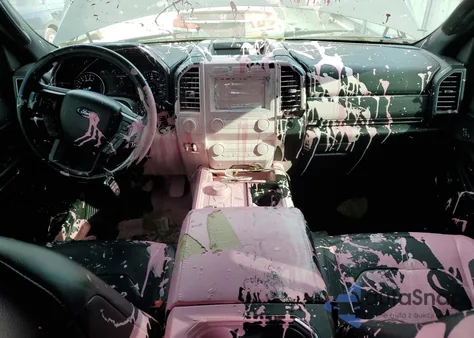 2019 Ford Expedition Limited from USA, damaged, VIN 1FMJU2AT1KEA23737